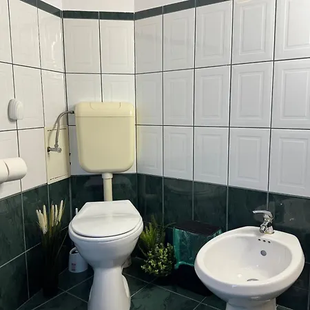 Romantic Bathtube Cismigiu Park 2 Apartment Bukarest